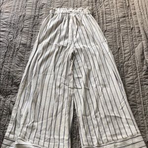 Billabong stripped pants